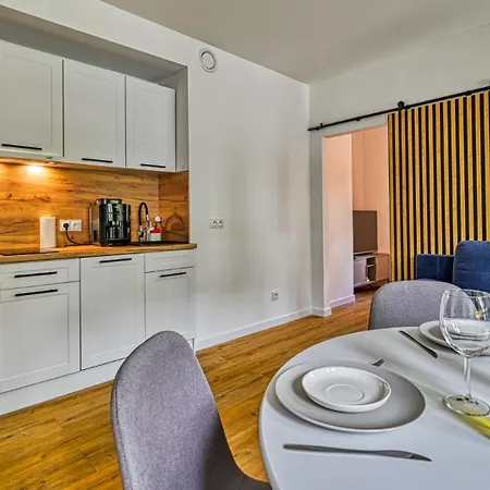 Apartment B23 Z Basenem, Sauną, Jacuzzi, Siłownią - 5d Schreiberhau