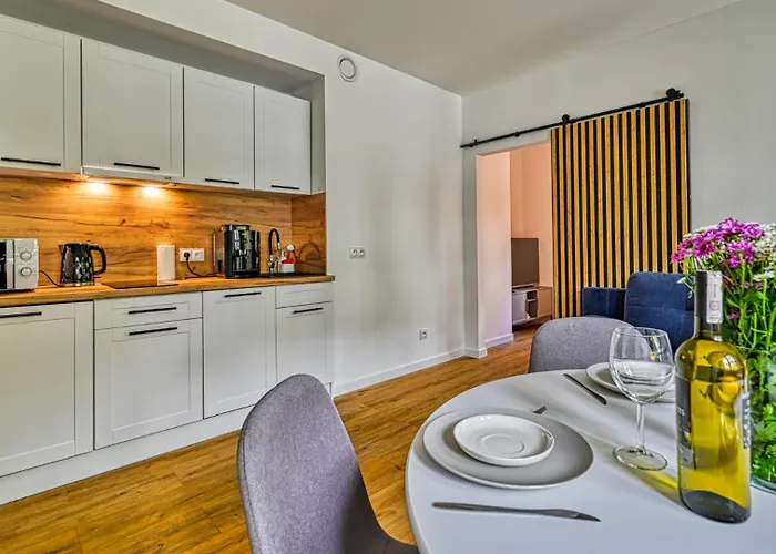 Appartement B23 Z Basenem, Sauna, Jacuzzi, Silownia - 5d Szklarska Poreba